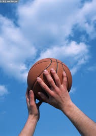 国米提前5轮夺冠，张康阳：历史性时刻